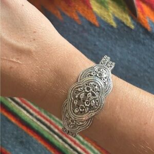 Elegant Sterling Silver Floral Bracelet Chain Link Heavy Solid Bracelet